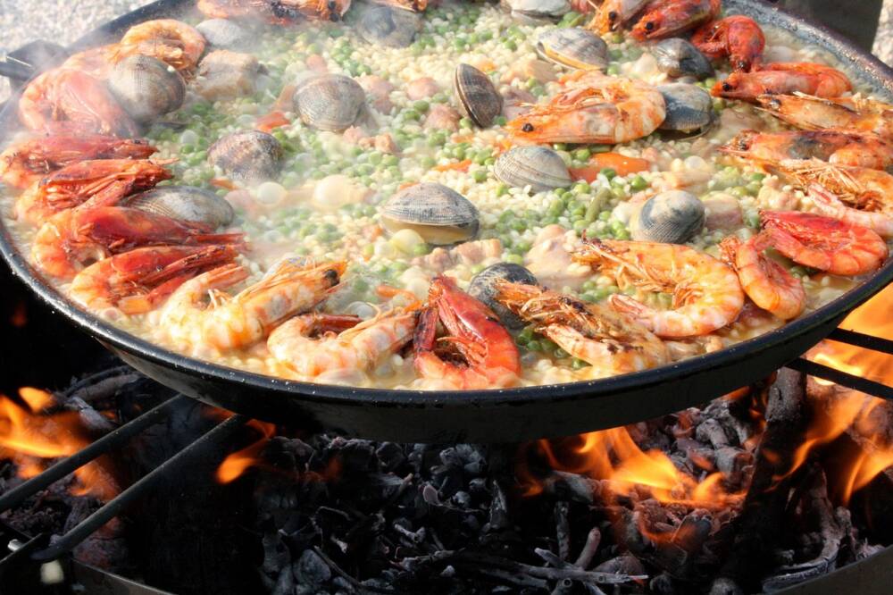 estudiowebdoce-paella-1167973_1280