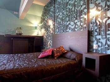Chambre à l'Auberge du Château de Vaîte