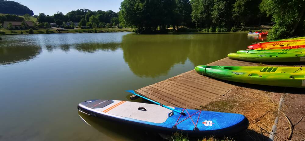 Canoë sur le lac