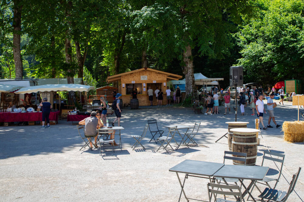DÉFORET-HUGO-Salon-des-vins-brocante-1