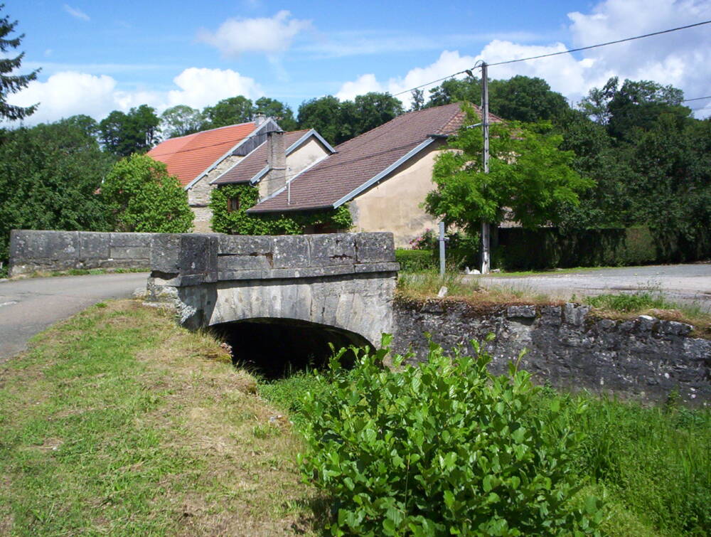 Voillans010