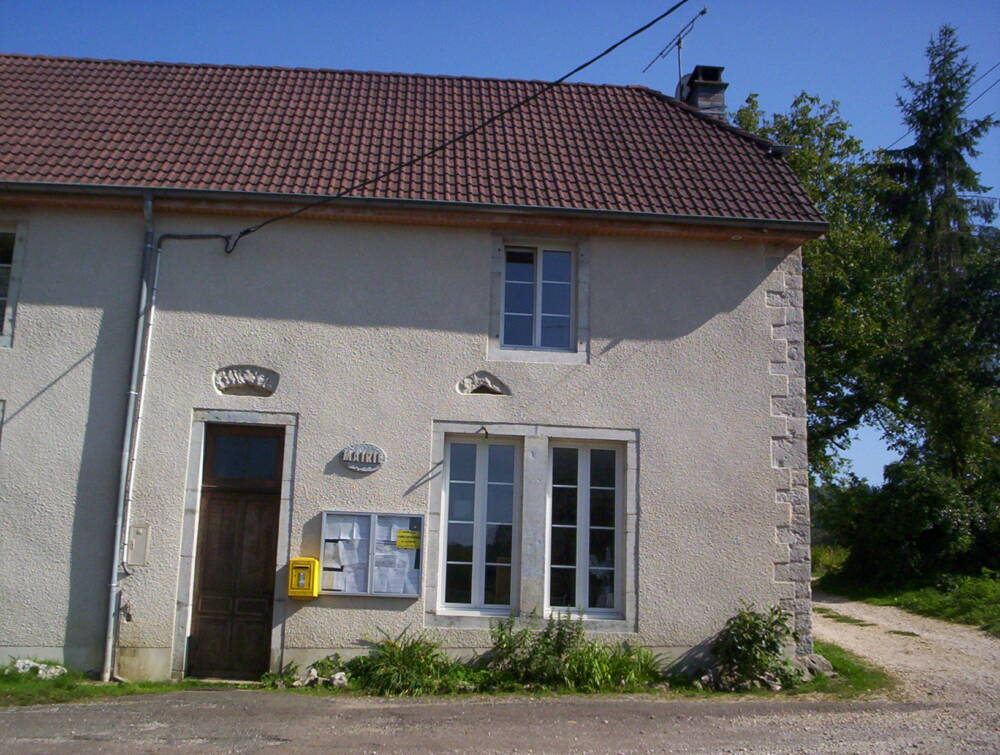 VOILLANS MAIRIE   2008